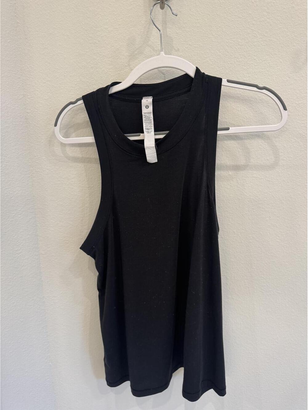 Lululemon Black Sleeveless Athletic Tank Top Size 10
